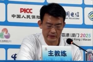 王博谈被视为争冠球队的压力:放平心态 一场一场打