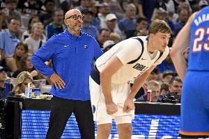 进攻差到辣眼睛!独行侠本赛季相对进攻效率值-11.8 历史最差