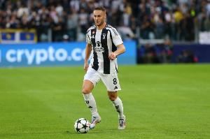 罗体:6000万欧买的库普梅纳斯却只能踢中后卫,难怪琼托利被解雇