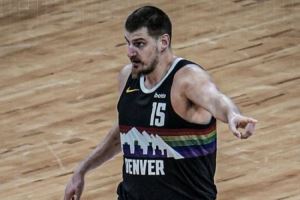 真·以一打五!约基奇独砍55分 快船首发5人共得54分