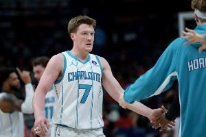 新一期官方新秀榜! 克尼佩尔飙升第1 科沃德第2 弗拉格第3 VJ第4