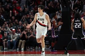 朱芳雨:中国篮球正处在低谷期 不能把杨瀚森和姚明&易建联对比