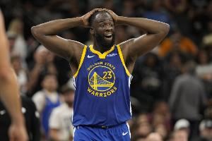 就是进不了!追梦空篮不中后连续3次补篮不中 最后穆迪三分命中