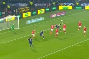 炸裂!苏格兰赢球才确保晋级,麦克托米奈开场精彩倒钩助球队领先