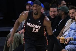 热巴:看队友拼搏却无能为力很难受 伤缺时就扮演哈斯勒姆的角色